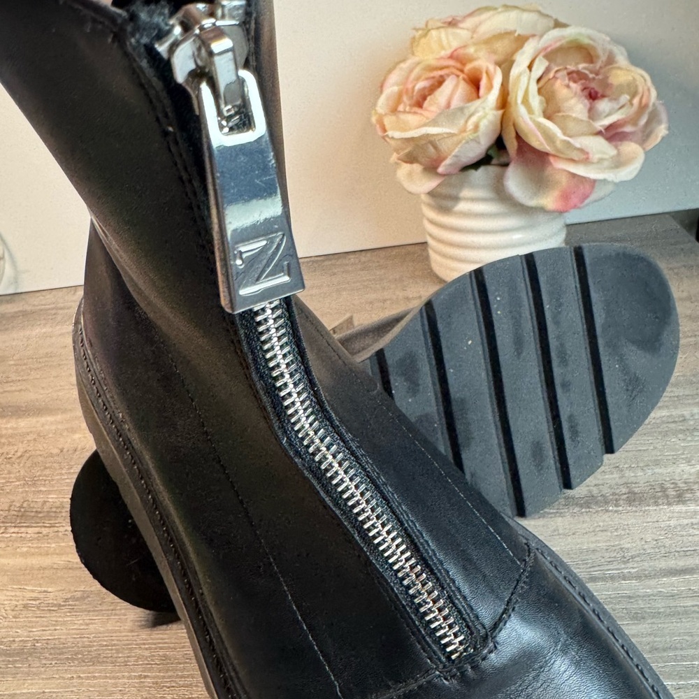 Zara Black Platform Fromt Zip Boots size 8/EU39 The ROW vibes - Picture 8 of 10